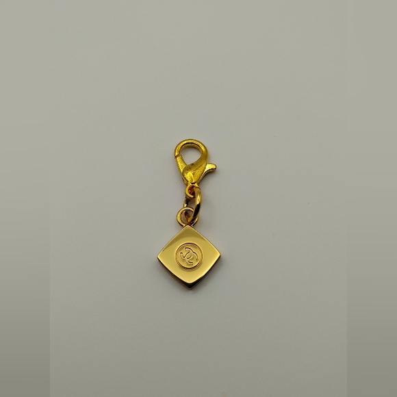 CHANEL Square With CC Logo Gold Plated Charm with Clasp - Picture 2 of 2